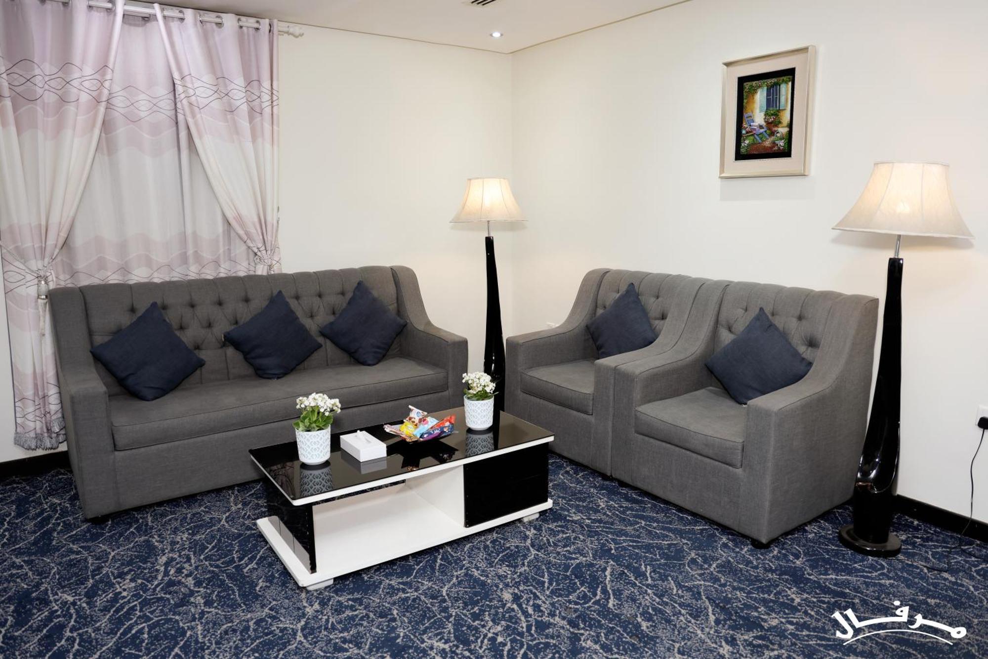 Merfal Royal New Riaad Buitenkant foto